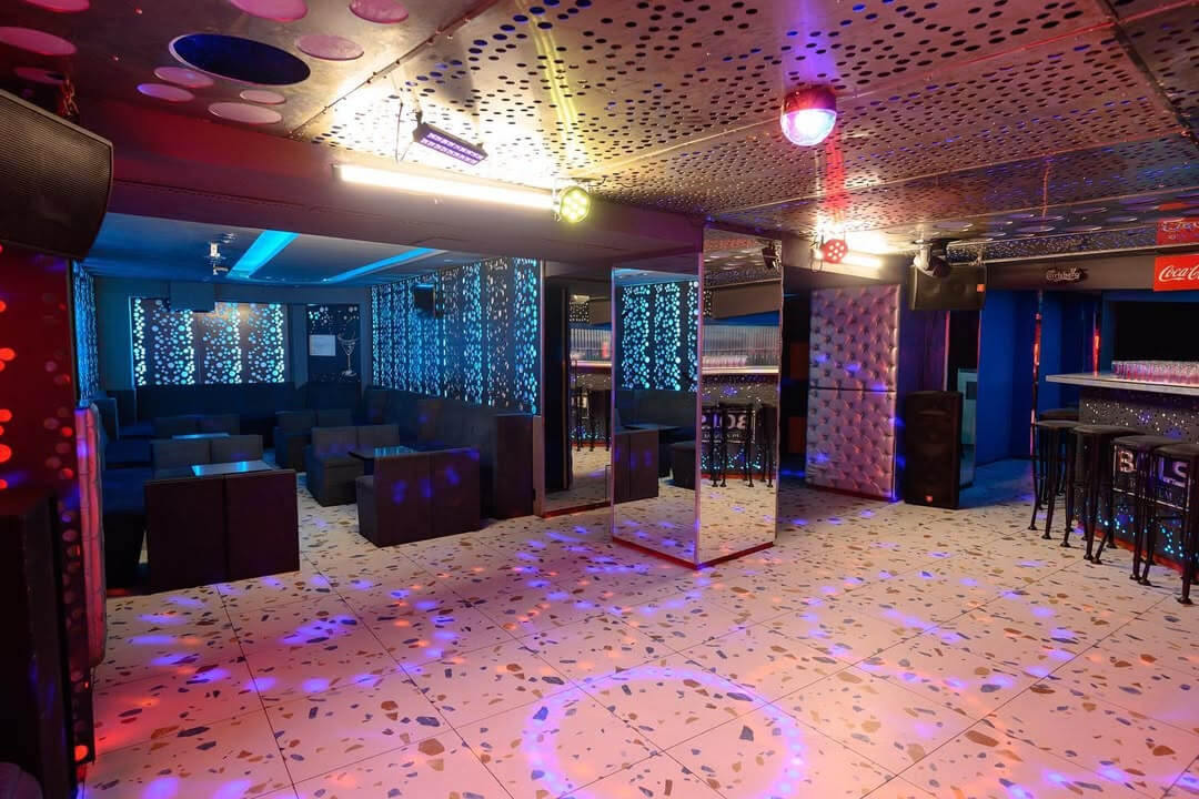 Sala klubowa — zdjęcie 1