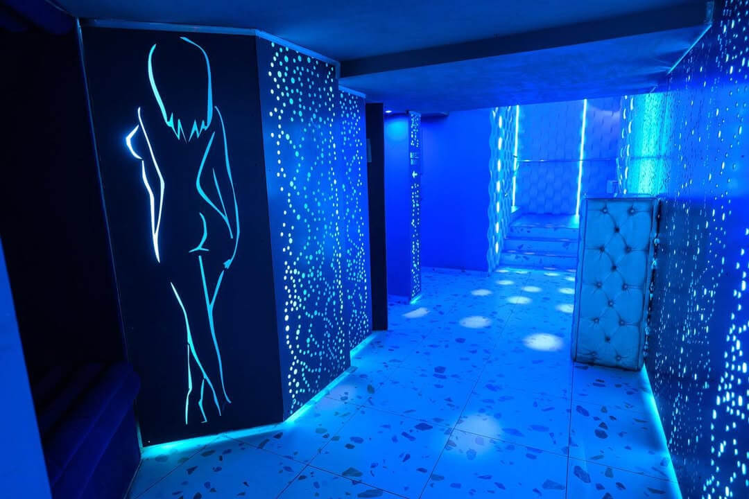 Sala klubowa — zdjęcie 3